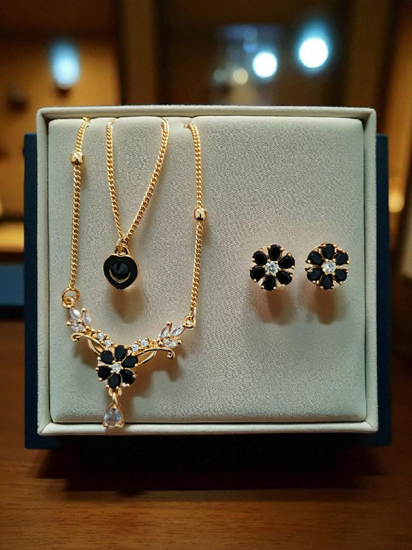 royal jewelry set