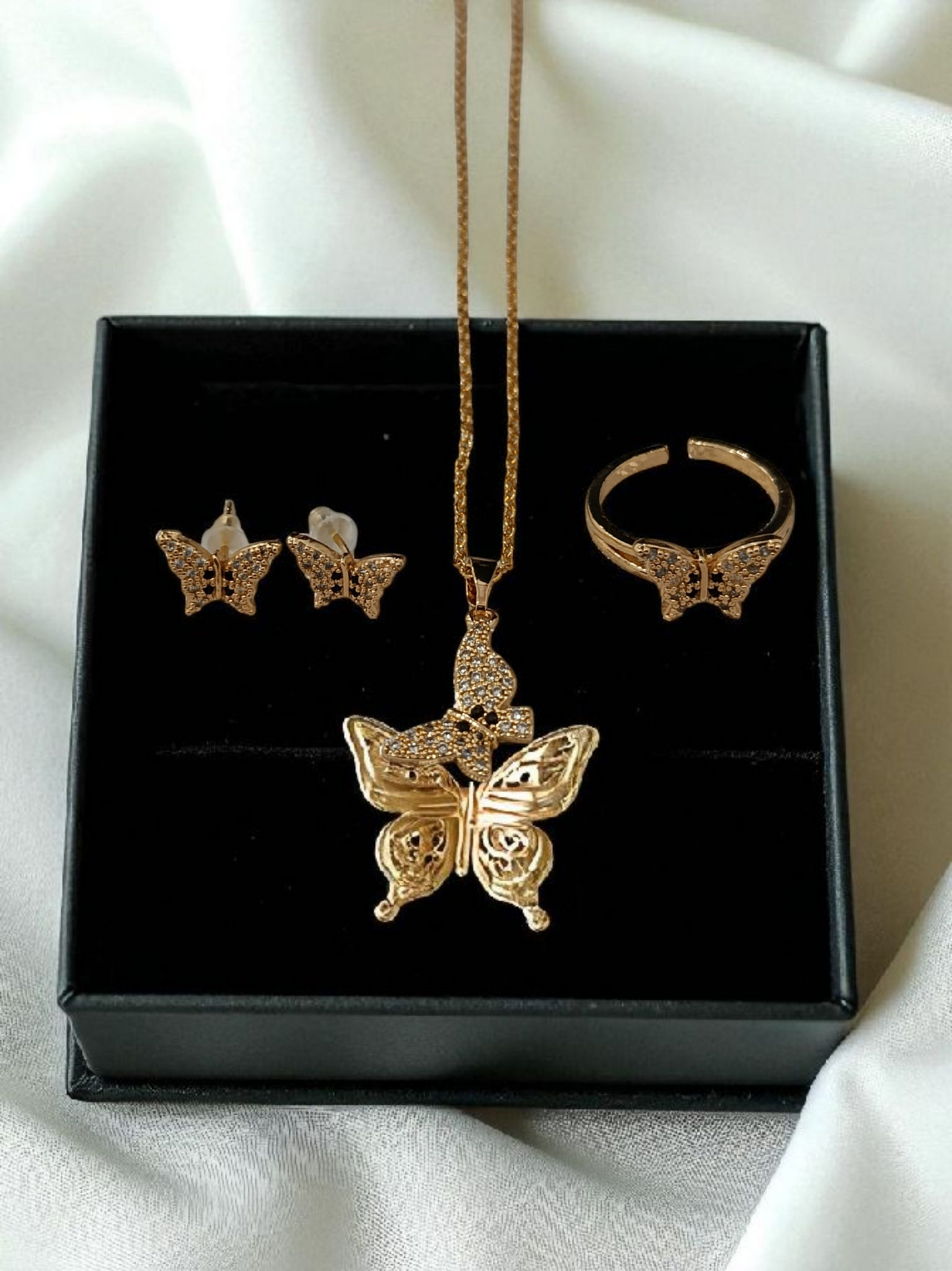 elegant necklace earrings