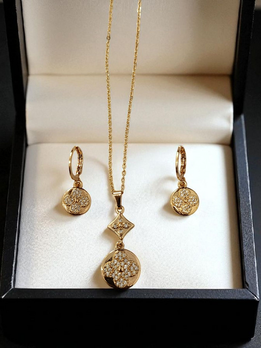 luxe golden pandant set