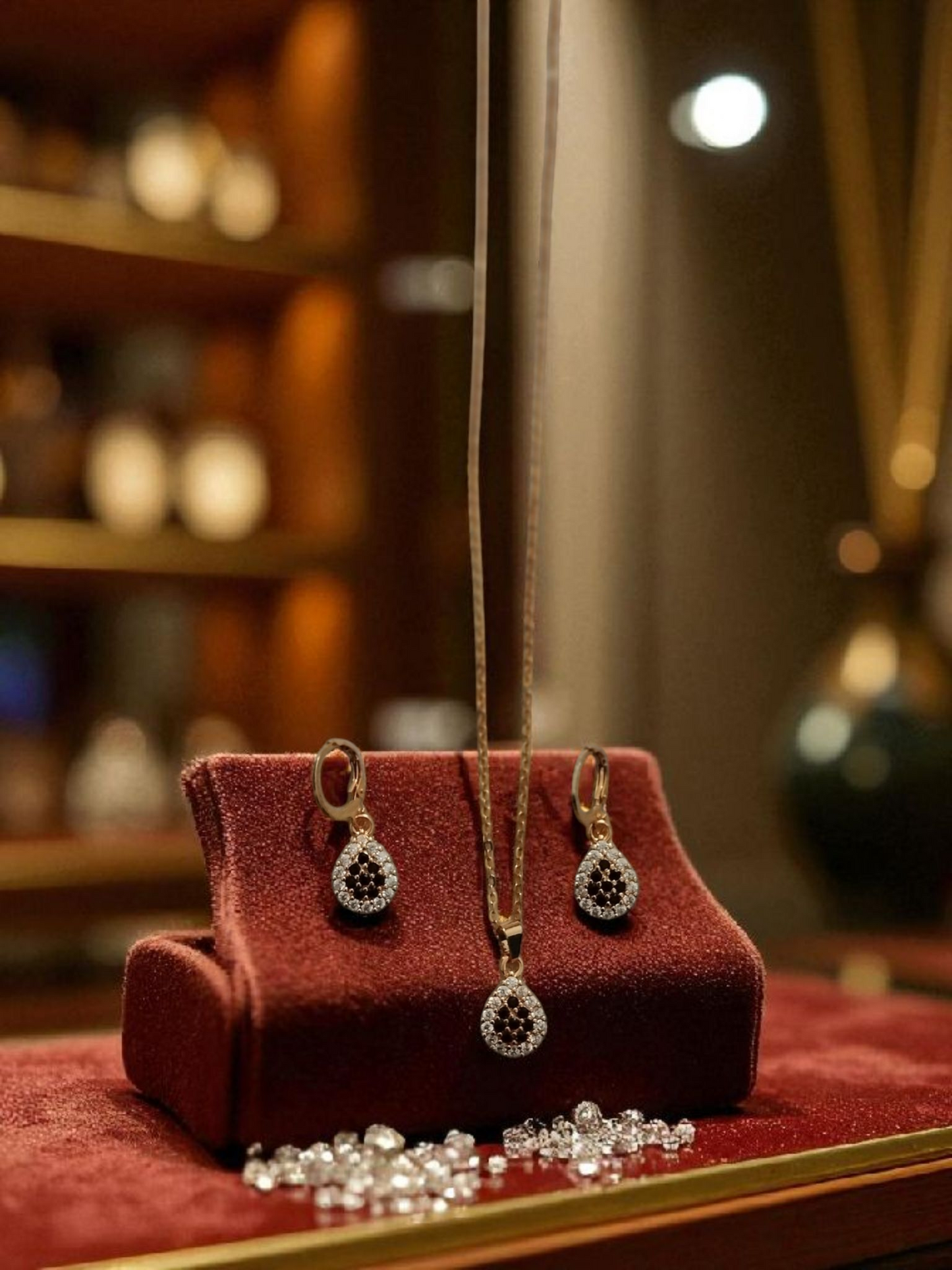 golden necklace set