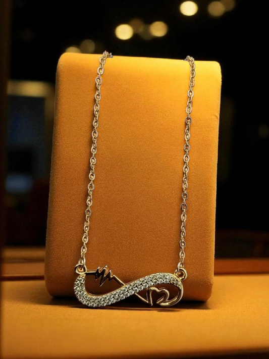 pure glam necklace
